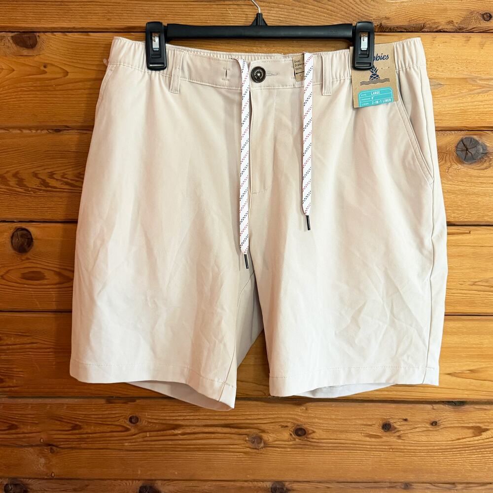 NWT Chubbies Tan 8 Inseam Shorts Large